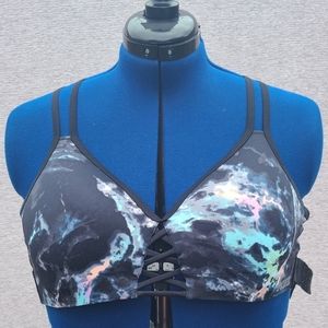 VS PINK Ultimate Push Up Bra, Large